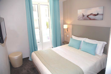 Du Midi Hotel